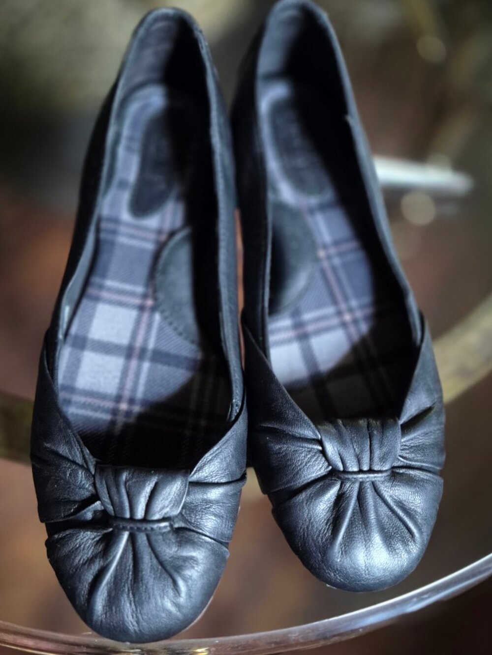 Comfortable Shoes. BORN. 9 1.2. Black